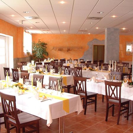 Hotel Gut Voigtlaender Blankenburg  Exteriör bild