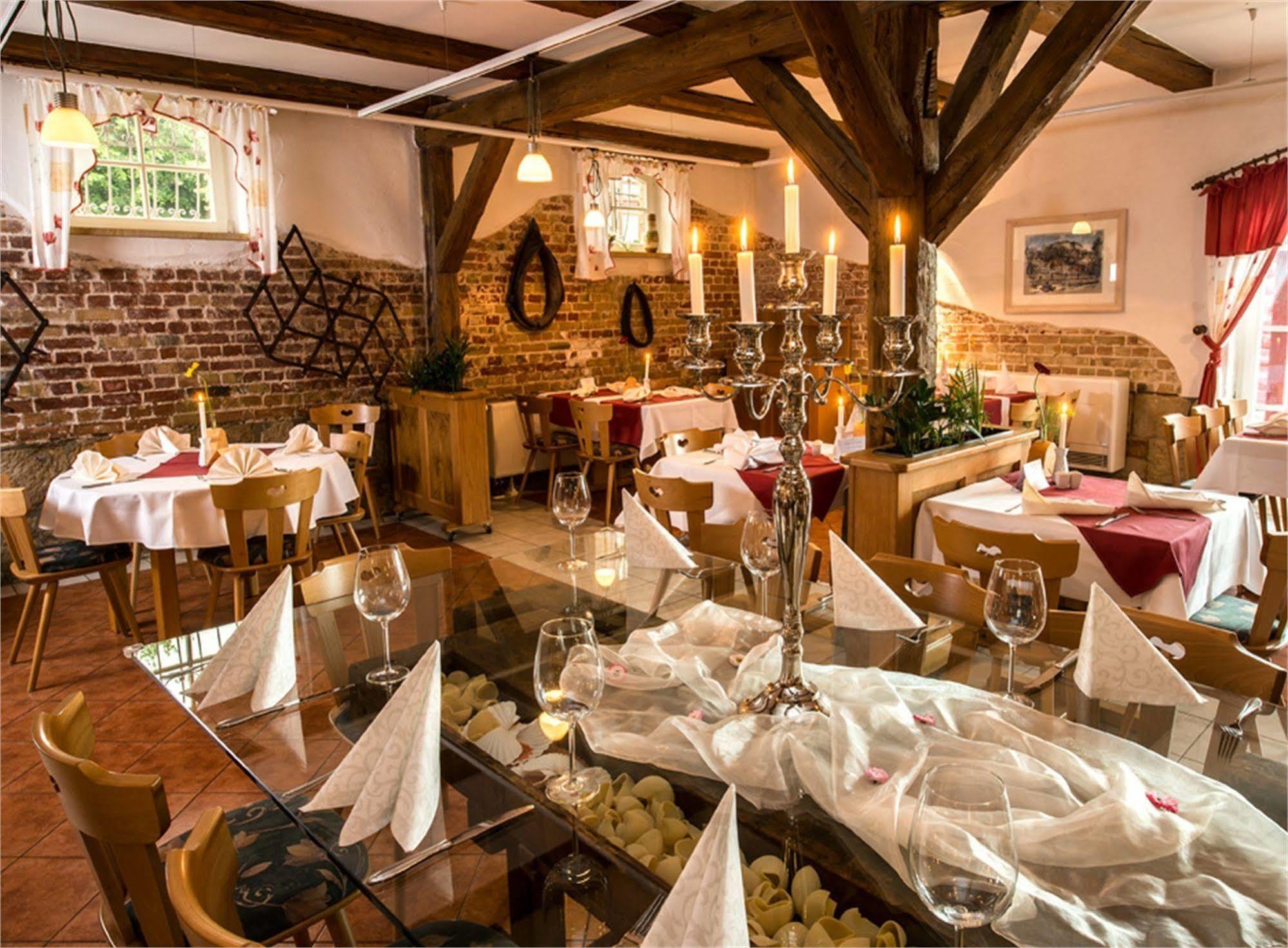 Hotel Gut Voigtlaender Blankenburg  Exteriör bild